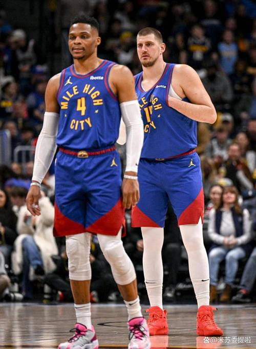 🔴 #RBSFCB ｜ 0-0 ｜ 18' ⚪ 来源：拜仁官方推特