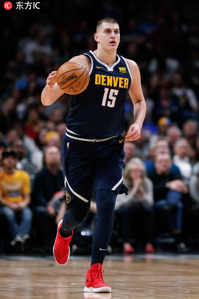 3-0！14亿豪门终结3连平紧追领头羊 神锋两记世界波15轮狂轰16球