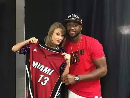 2025年欧洲足坛夏窗：英超创纪录 红军包揽前3