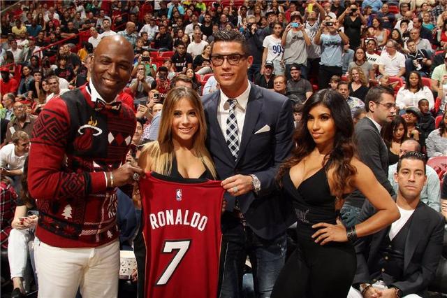 [台球]斯诺克国际锦标赛决赛：希金斯VS吴宜泽 2