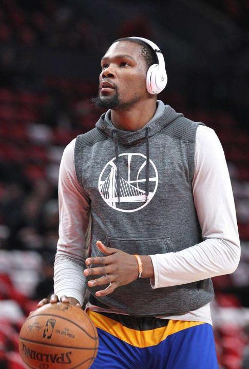 科尔：卢就像有过目不忘的本领 能让他瞬间洞察场上的一切